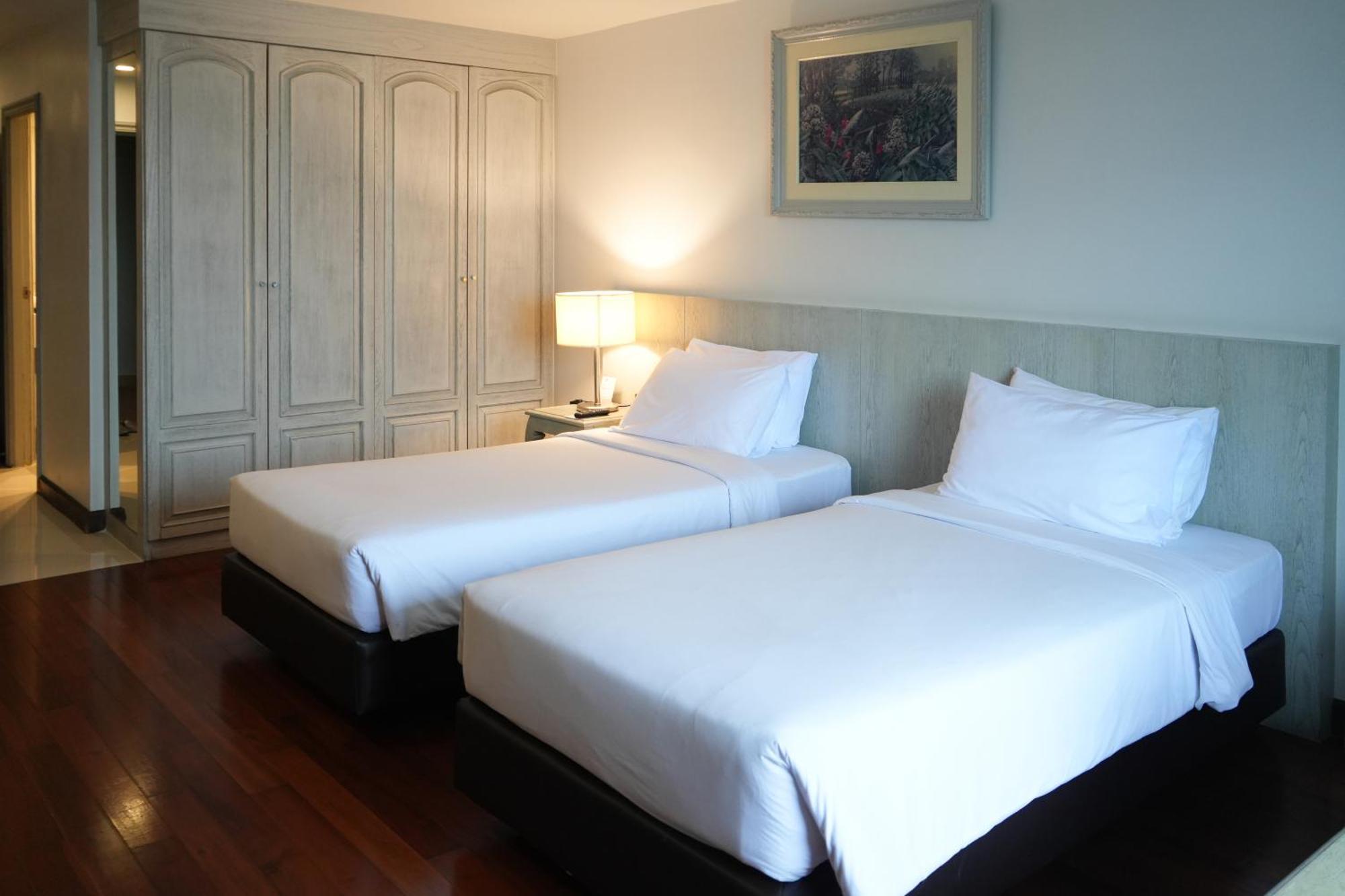 Royal Suite Hotel Banguecoque Exterior foto
