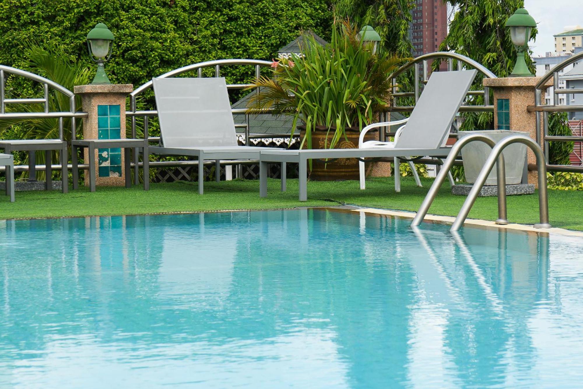 Royal Suite Hotel Banguecoque Exterior foto