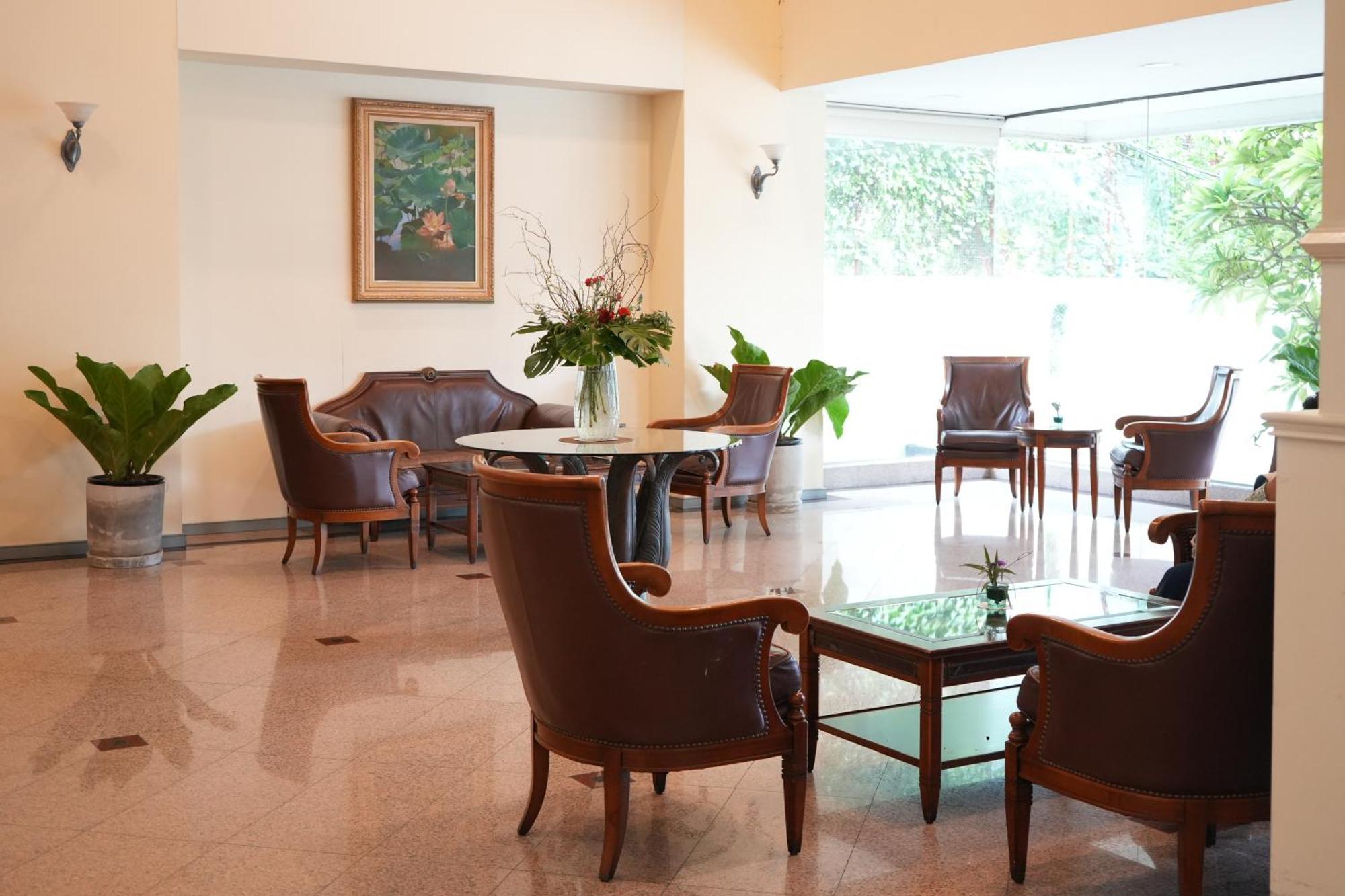 Royal Suite Hotel Banguecoque Exterior foto