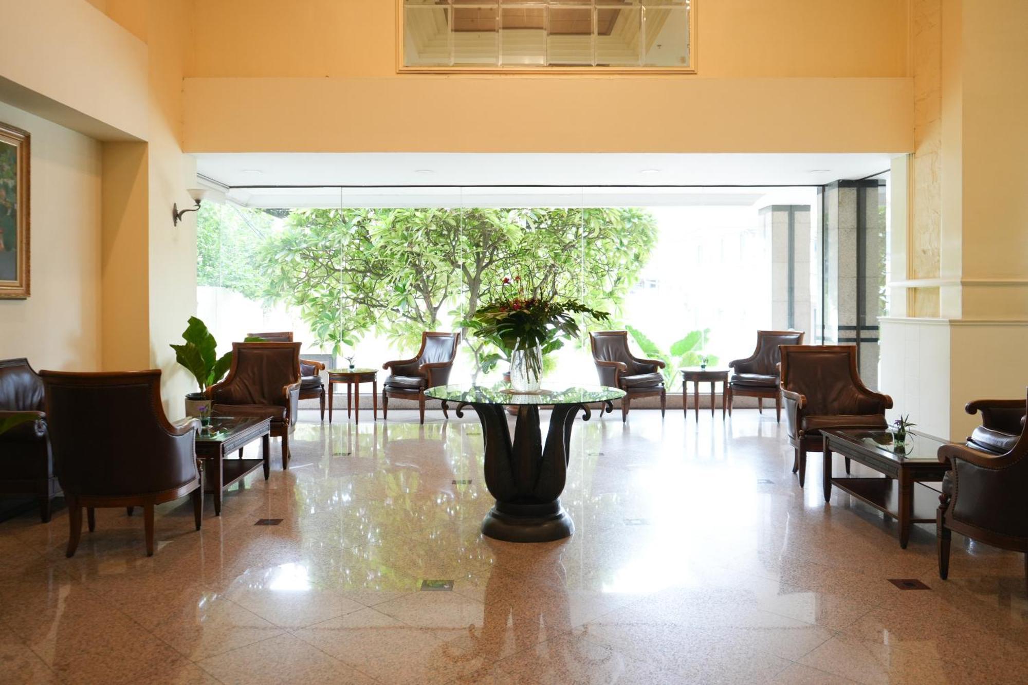 Royal Suite Hotel Banguecoque Exterior foto